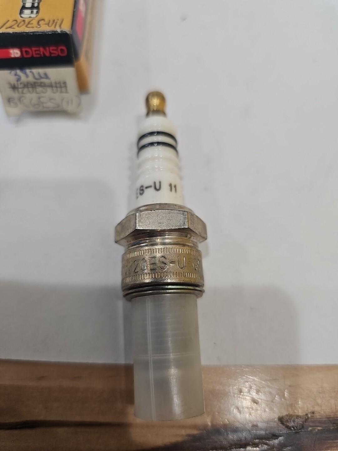 New Denso Conventional Spark Plug W20ES-U11 - Image 5
