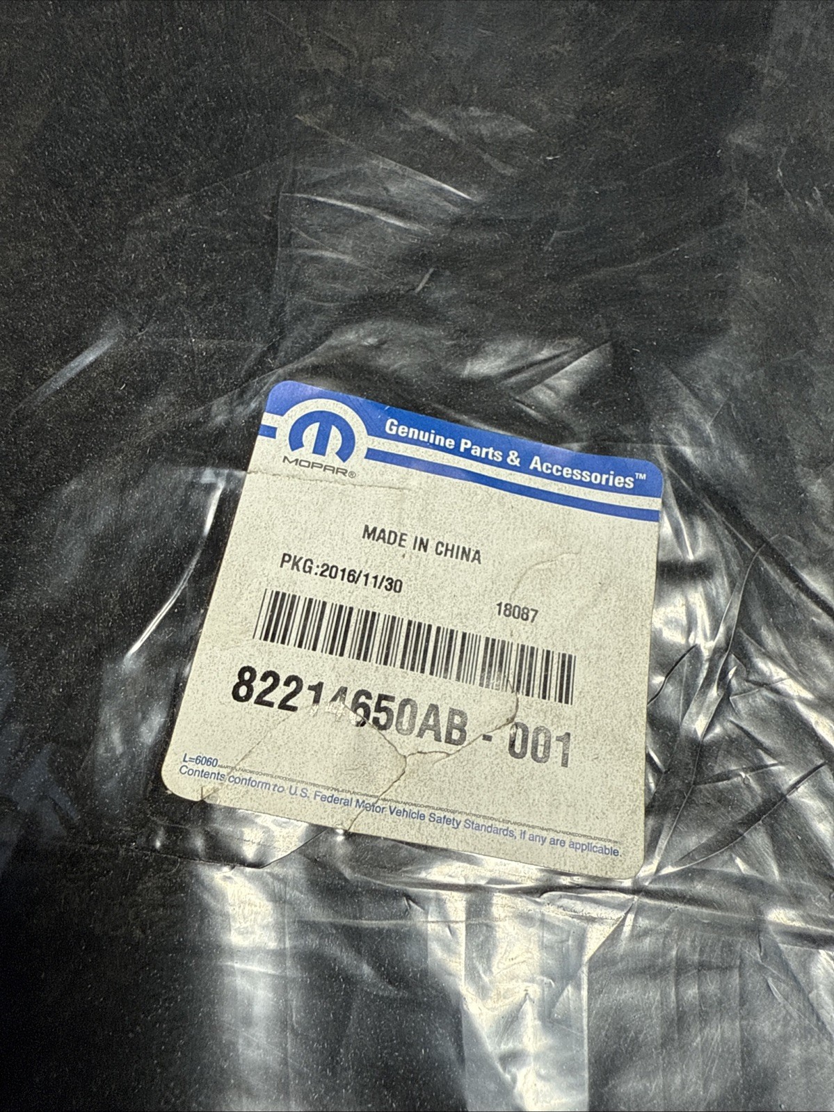 New Genuine Mopar Mat Kit Cargo 2017-2023 OE 82214650AB - Image 4