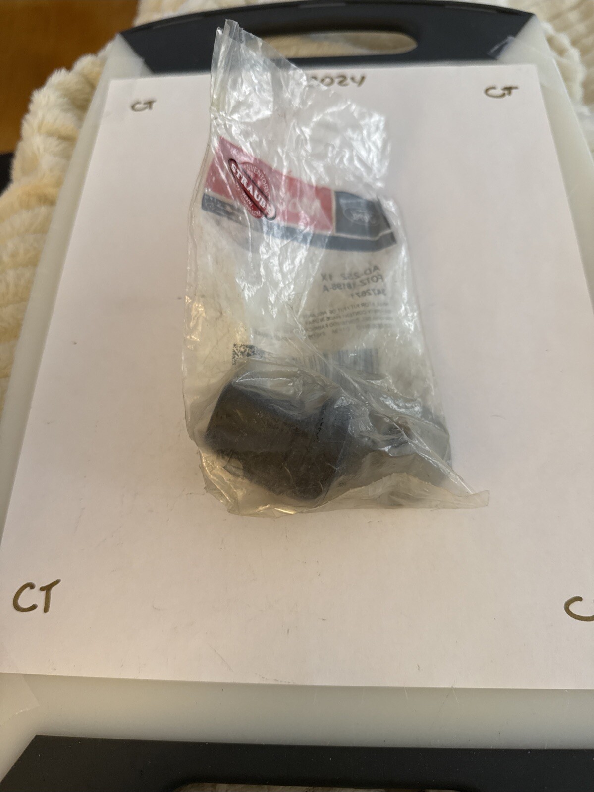 New Motorcraft Front Shock/Strut Mount Insulator AD-252 - Image 3