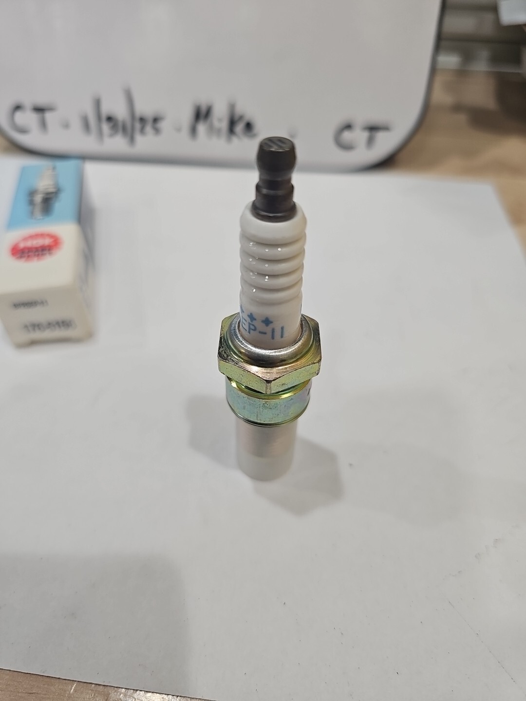 New Vintage Beck/Arnley NGK Spark Plug W30-255 / 176-5156 / BPR5EP-11 - Image 5