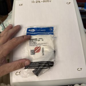 OEM FORD STUD BOLT WHEEL LUG 2C2Z-1107-BA