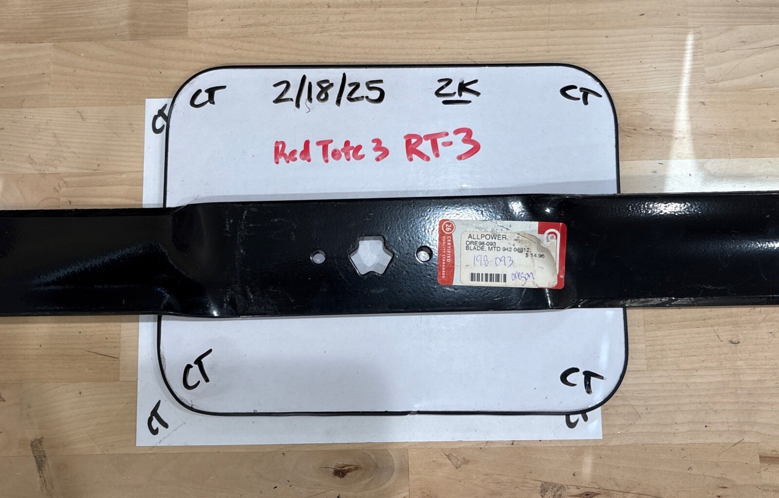 ONE NEW Oregon 98-093 - 21-3/16" Mower Blade 4 MTD 942-04312 Cub Cadet M6K