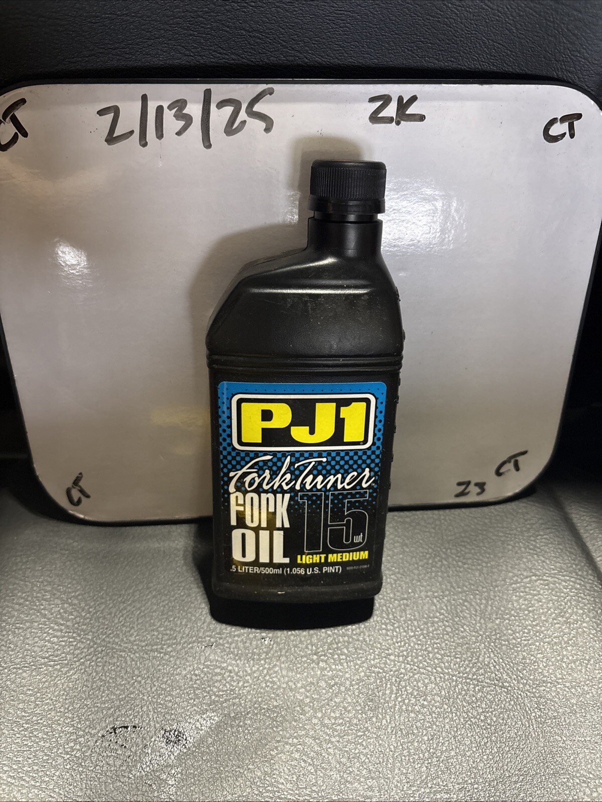 PJ1 Light Medium Fork Turner Oil - 15 Weight - 0.5 Liter