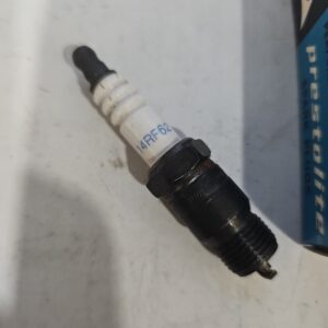 Prestolite 14RF62 NOS New Prestolite Spark Plug (1) Vintage