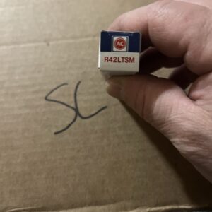 R42LTSM Genuine ACDelco OEM Spark Plug R42LTSM NOS