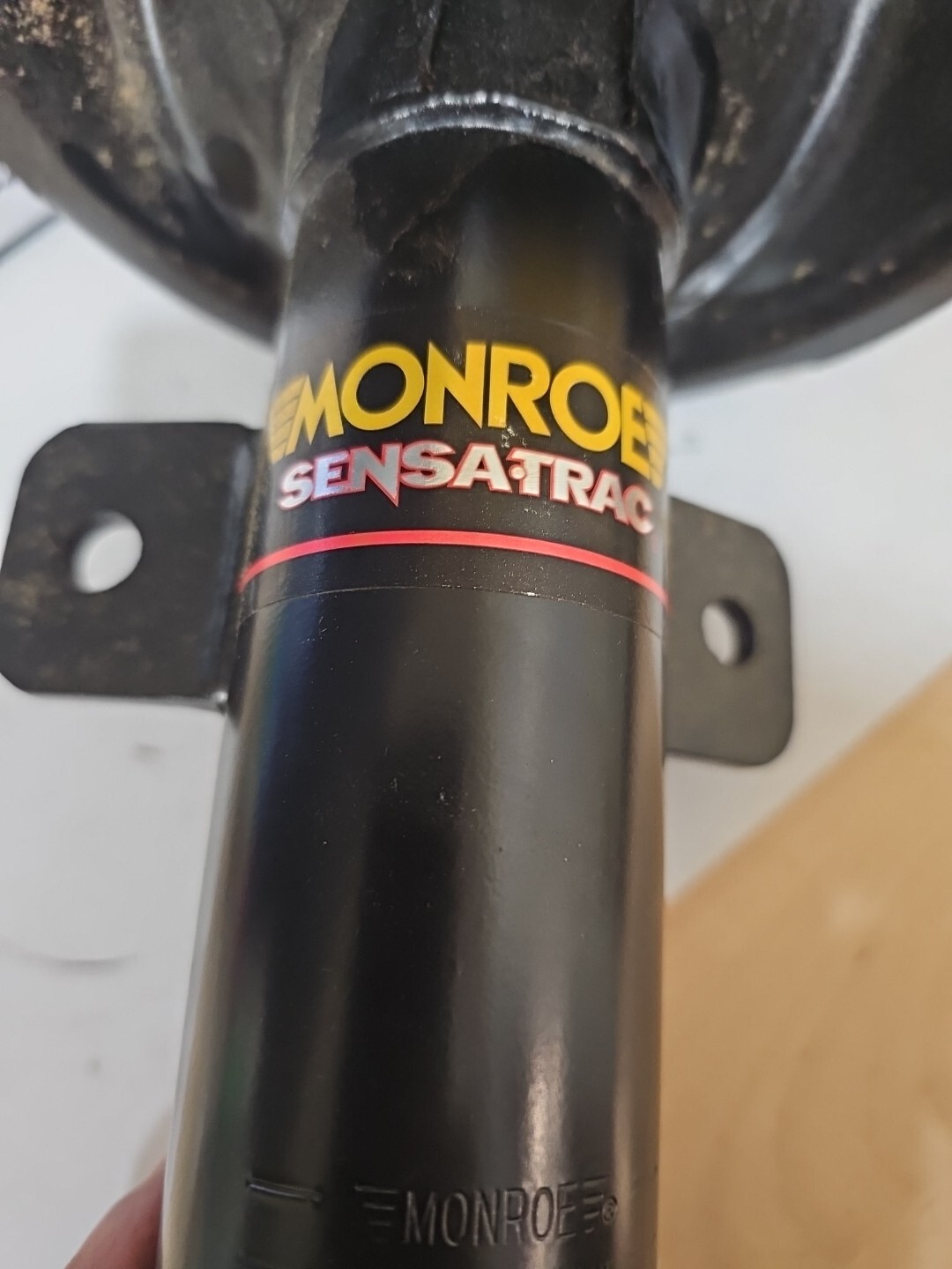 SINGLE Monroe Front Strut Shock Absorber #71689ST fits 95-96 Contour Mystique - Image 3