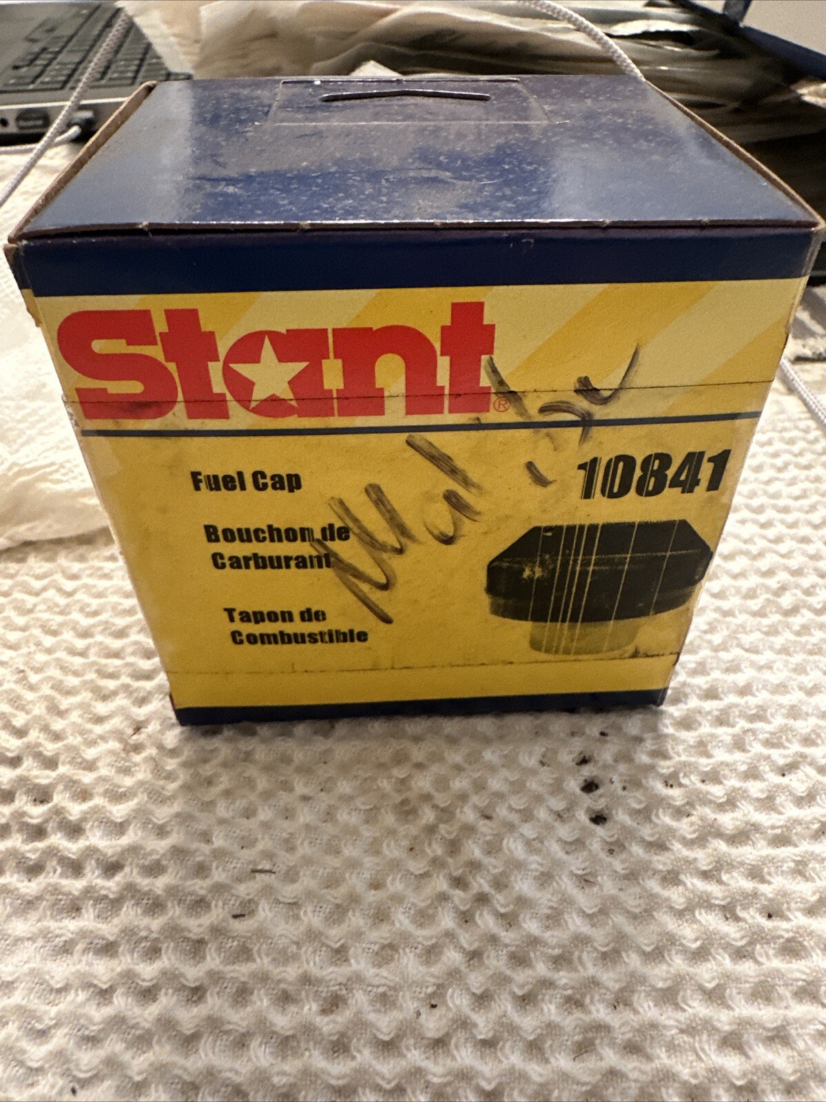 STANT 10841 Gas Cap For Fuel Tank CHEVY + - NOS
