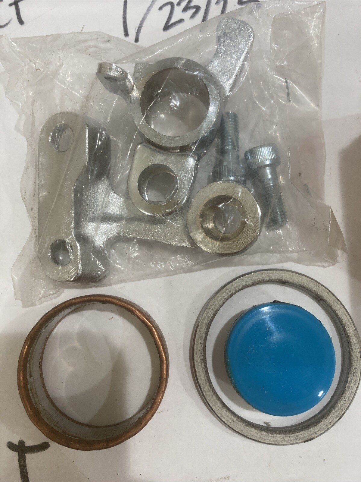 SUZUKI VS1400 🚨INTRUDER EXHAUST MUFFLER REPAIR KIT 99990-00200 NOS! - Image 3