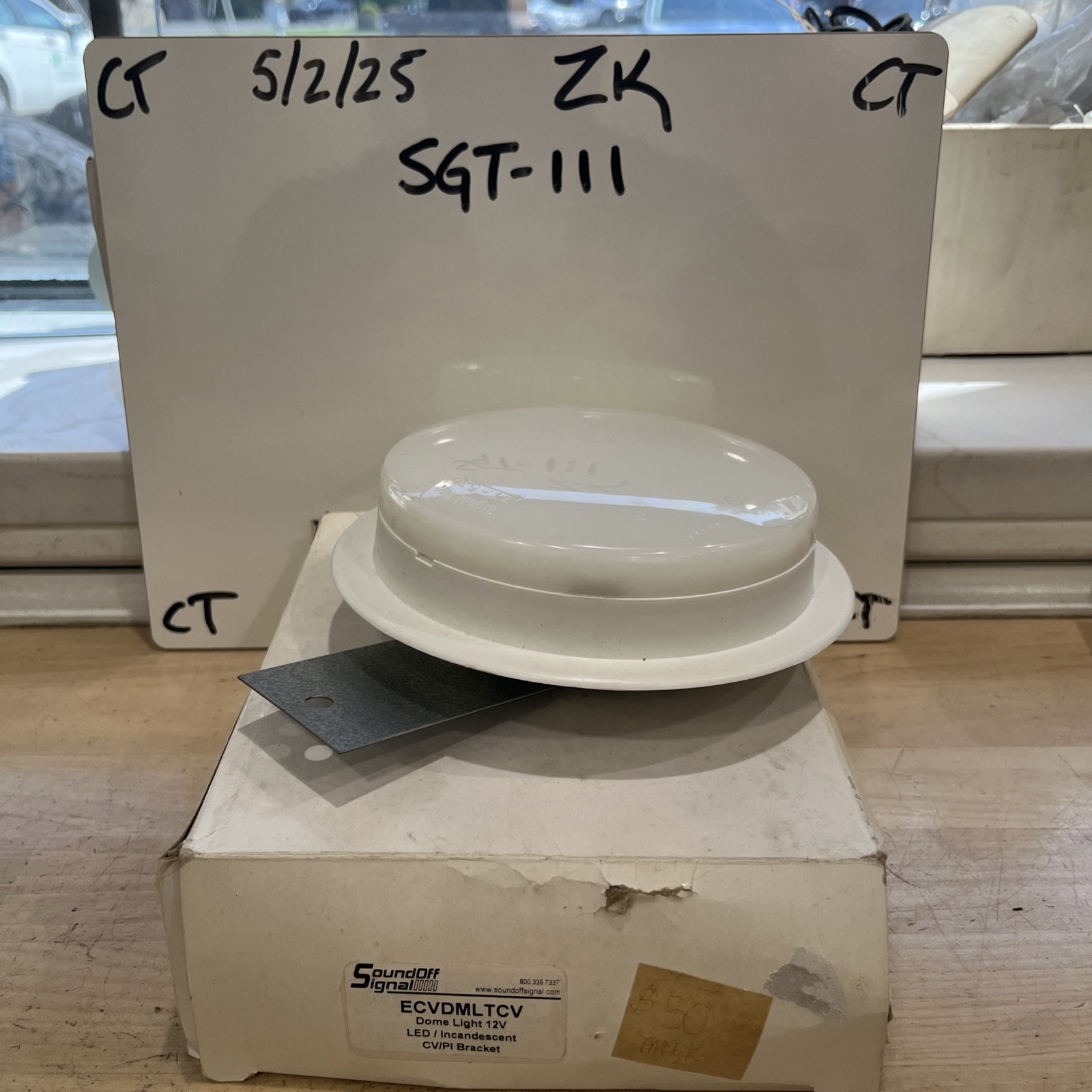 Sound Off Signal ECVDMLTCV 12v Dome Light w/ Bracket # 77-570