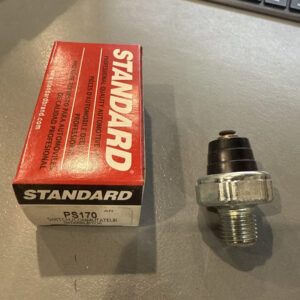 Standard Motor Products PS-170 PS170 Engine Oil Pressure Sender Brand New