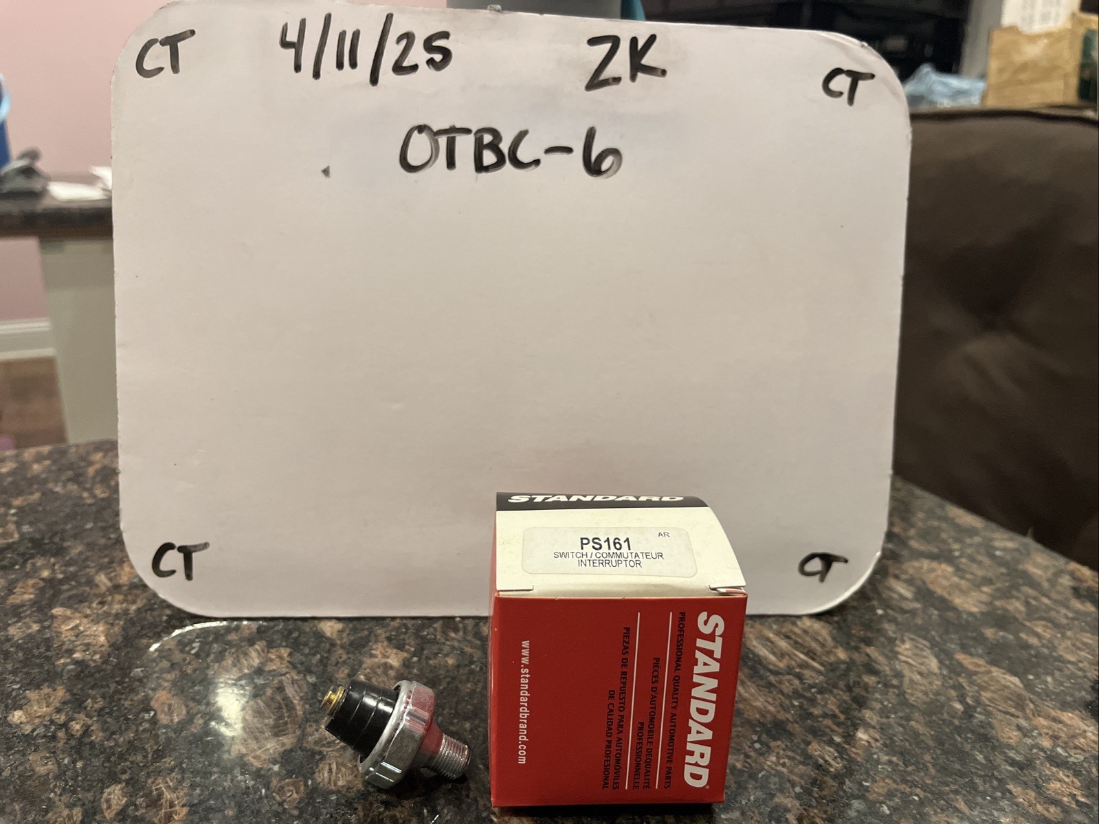 Standard Oil Pressure Sending Unit PS161 (PS-161)