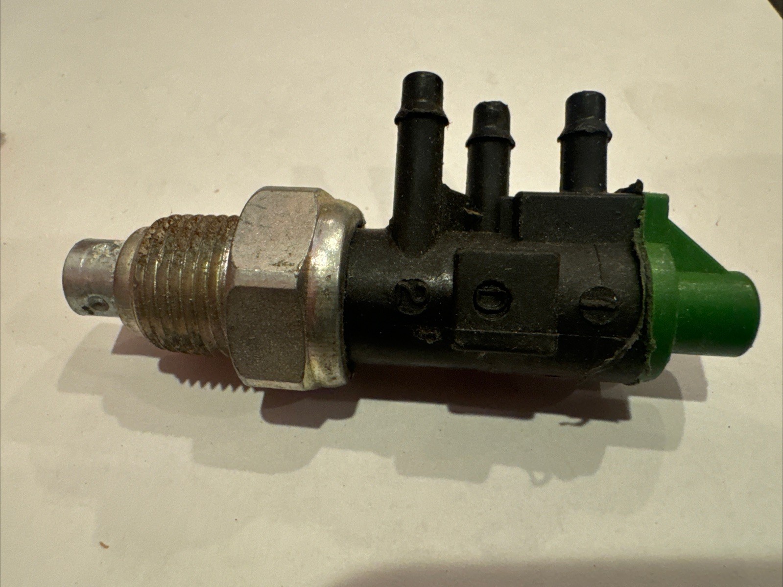Standard PVS9 Ported Vacuum Switch - Image 3