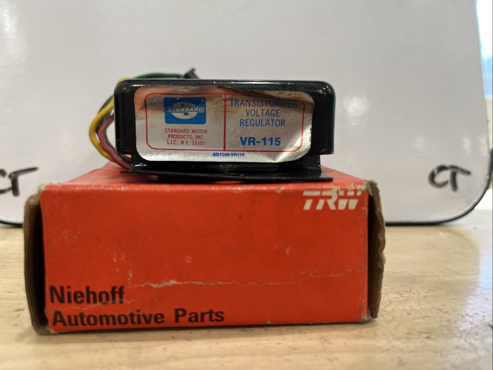Voltage Regulator Niehoff/Standard VR-115 For Alternator 10B - Image 3