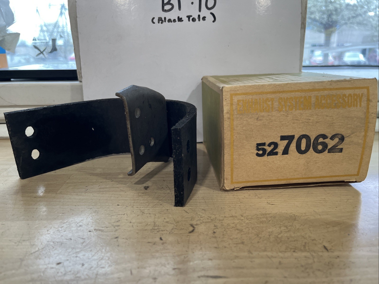 Walker Exhaust Hanger 52-7062 - Image 4