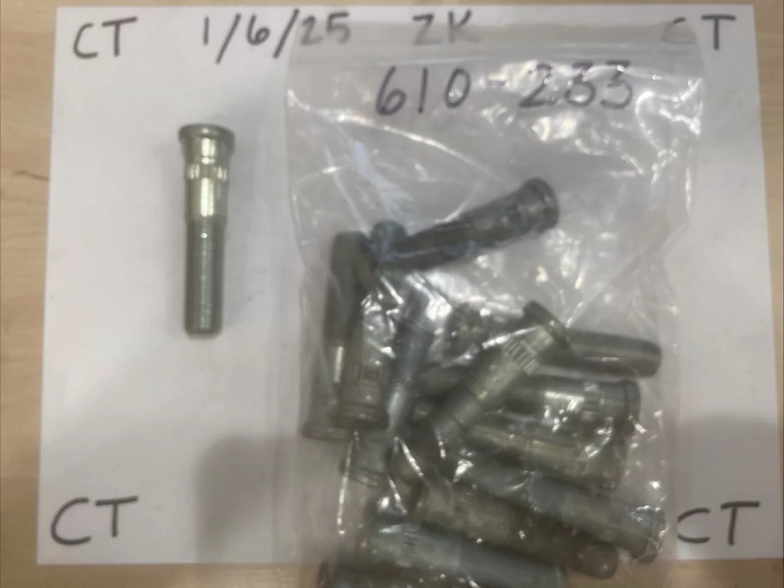Wheel Lug Stud Dorman 610-233 (SOLD INDIVIDUALLY)