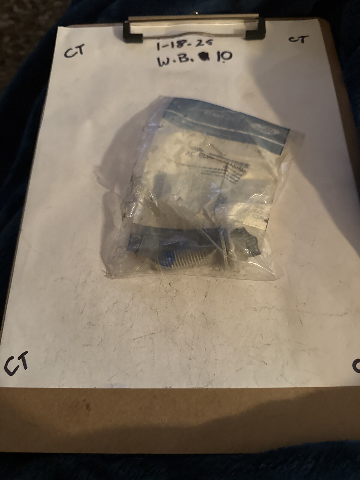 (1) Genuine Ford Disc Brake Caliper Bracket Mounting Bolt W710681-S439 - Image 3