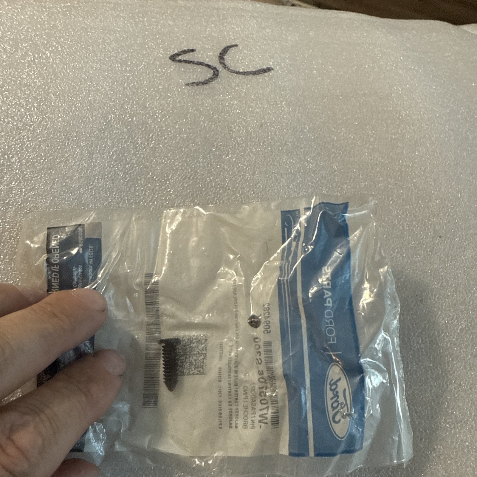 (1) Genuine Ford OE Pin W705705-S300 Sold Individually - Image 4