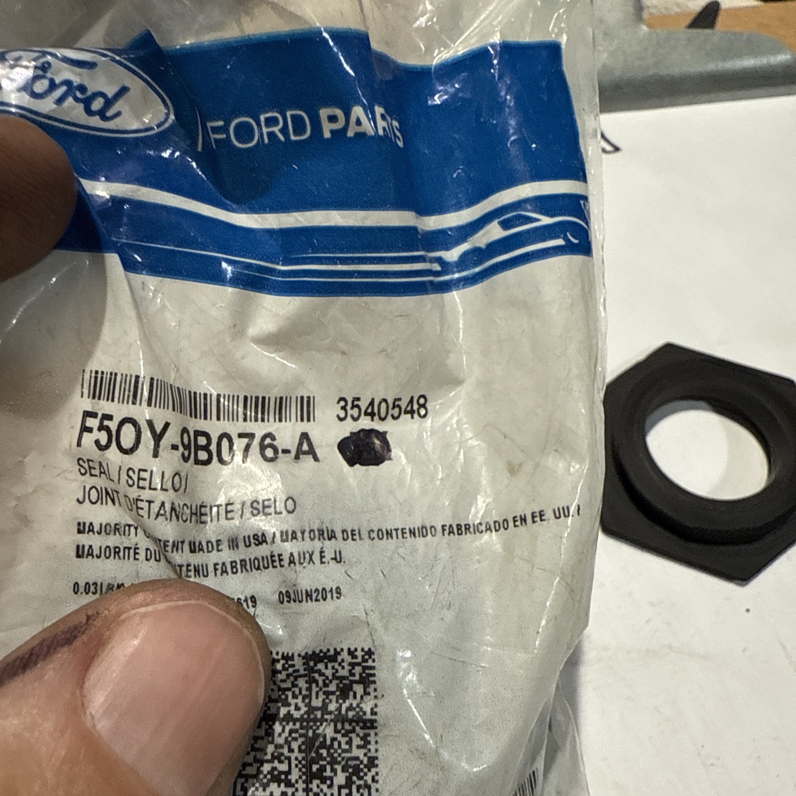 1 NOS FORD 95 96 97 98 99 CONTINENTAL OEM F5OY-9B076-A FUEL VAPOR SEPARATOR SEAL - Image 3
