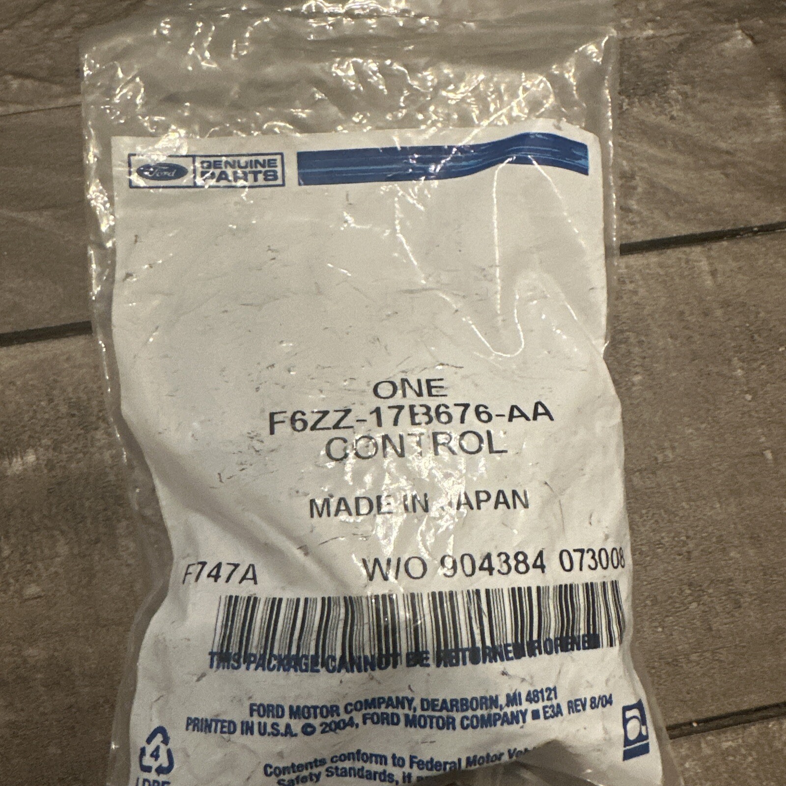 96-04 Ford Mustang OEM Power Mirror Switch Brand New NOS F6ZZ-17B676-AA