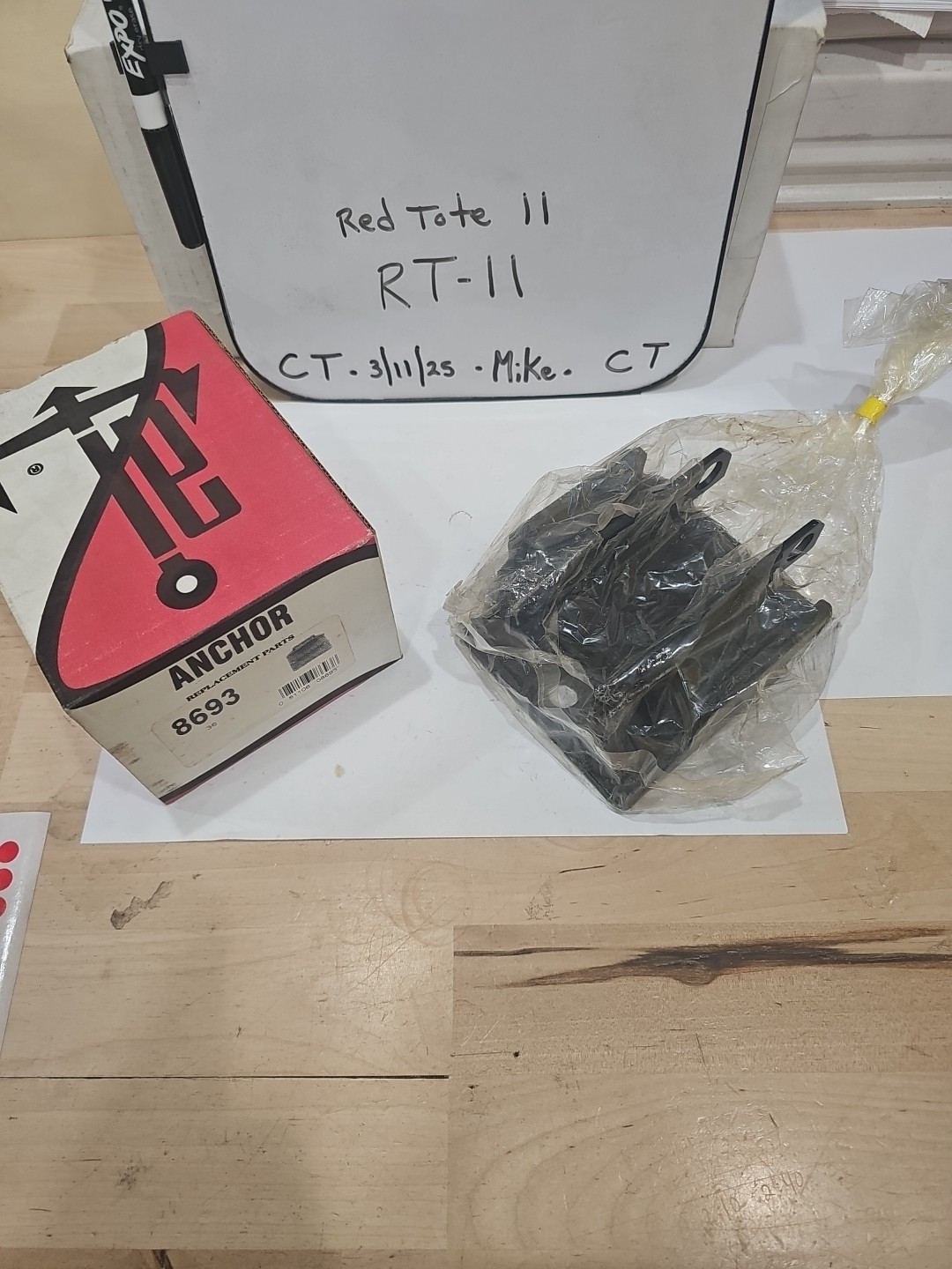 Anchor Automatic Transmission Mount for 1989-1998 MPV 8693