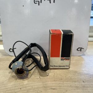 BORG WARNER Pigtail Light Socket PT-39 NEW