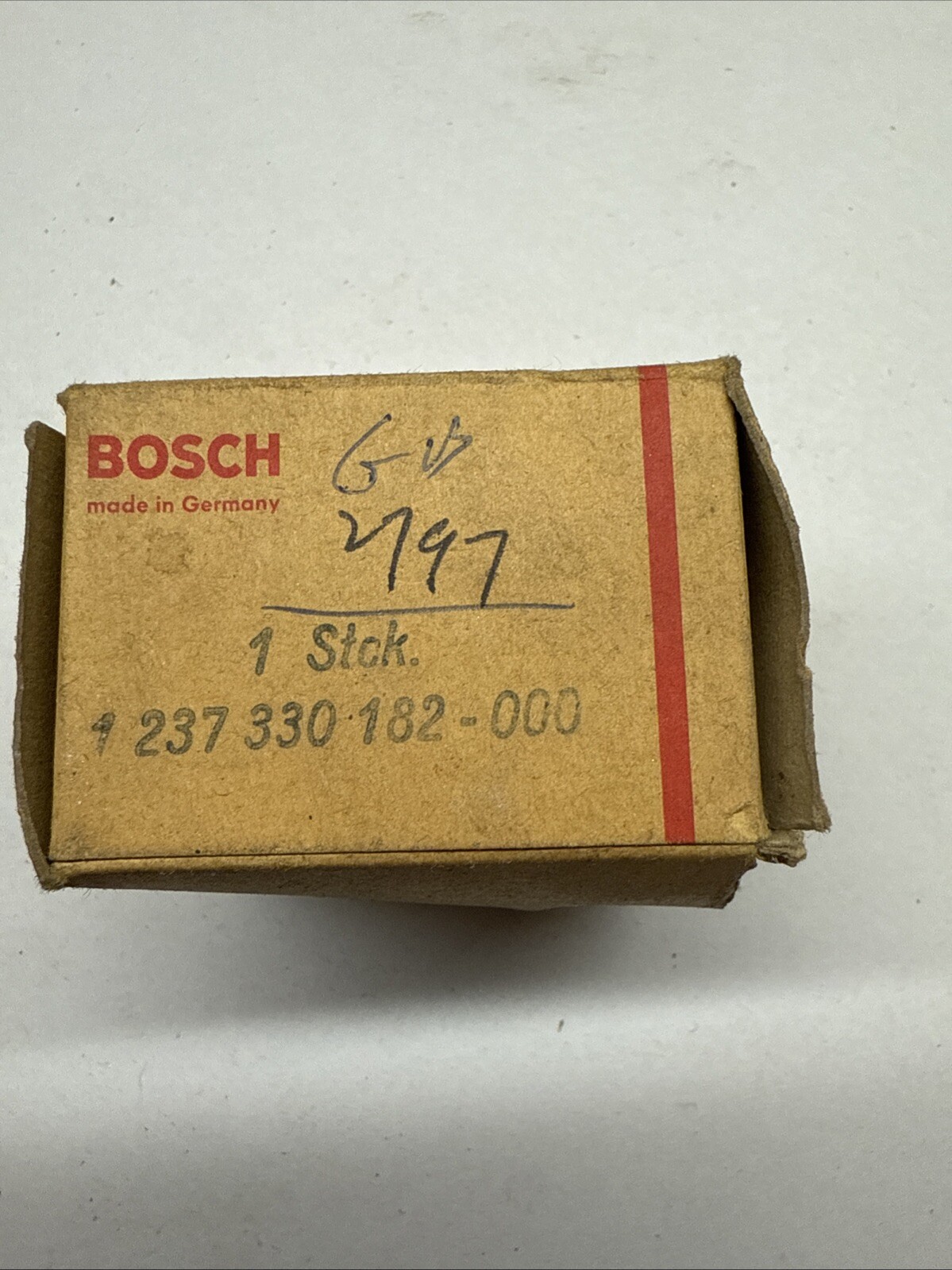 BOSCH CONDENSER 1237330182 02 036 Mercedes 220 280 SE SL SEL 1970 - Image 3