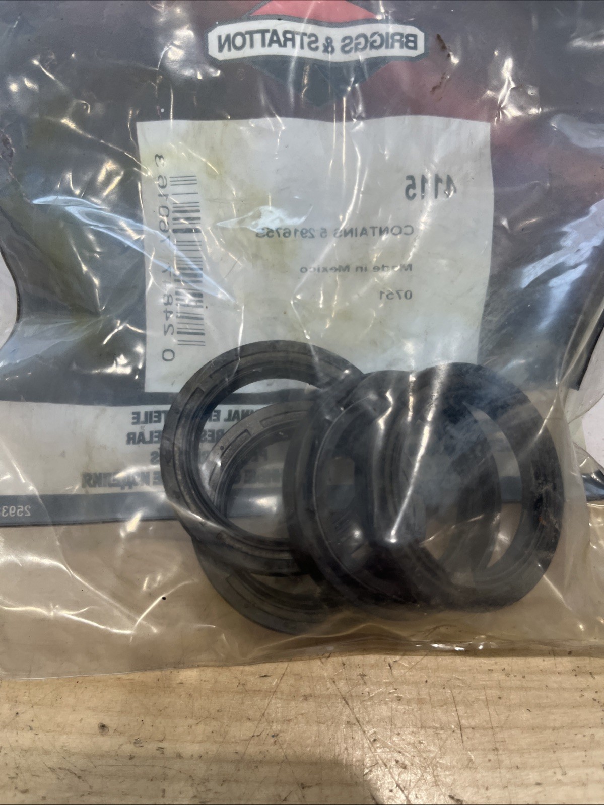 Briggs & Stratton OEM 4115 Seal-Oil (5 X 291675S) - Image 4