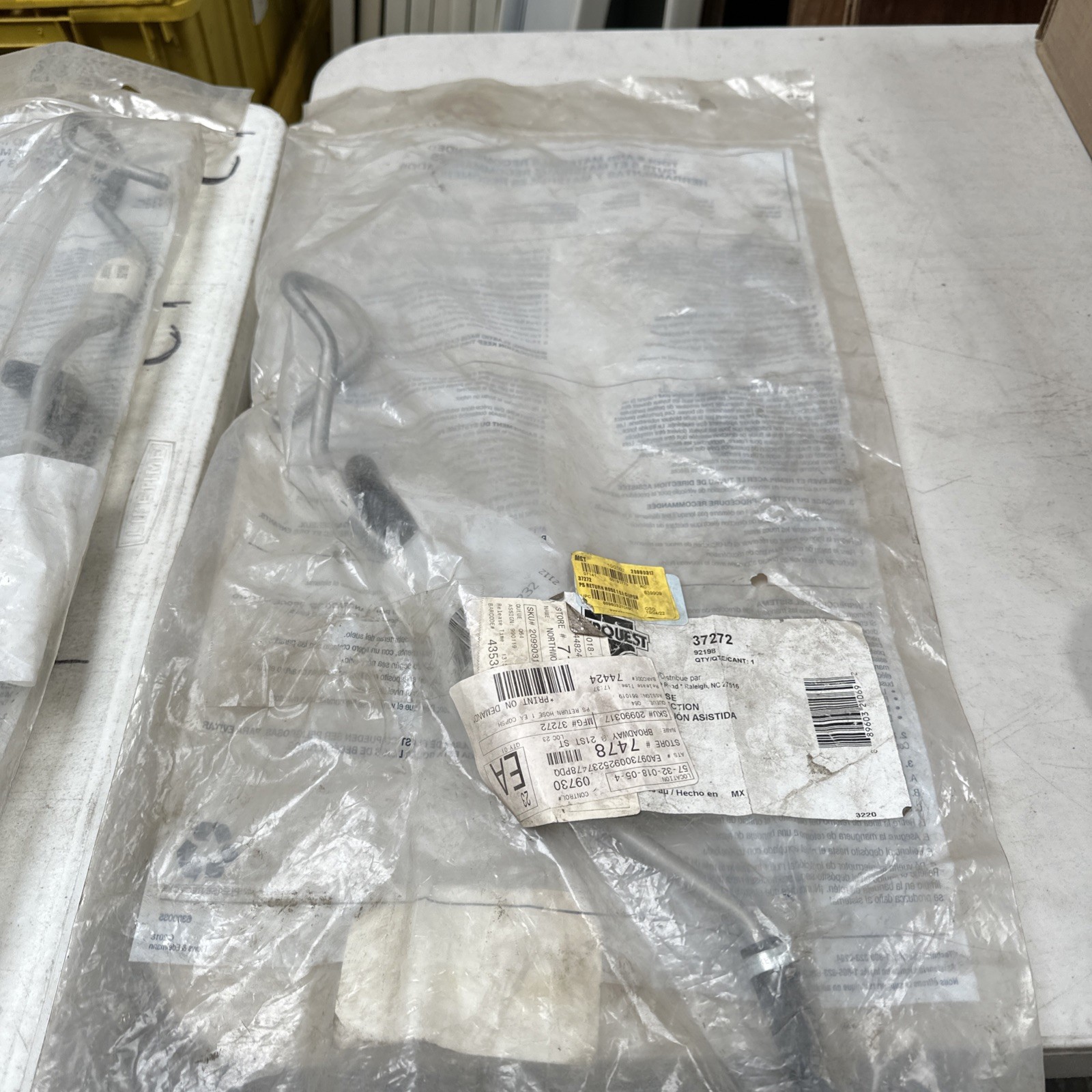 CARQUEST 37272 Power Steering Pressure Line Hose Assembly - Image 3