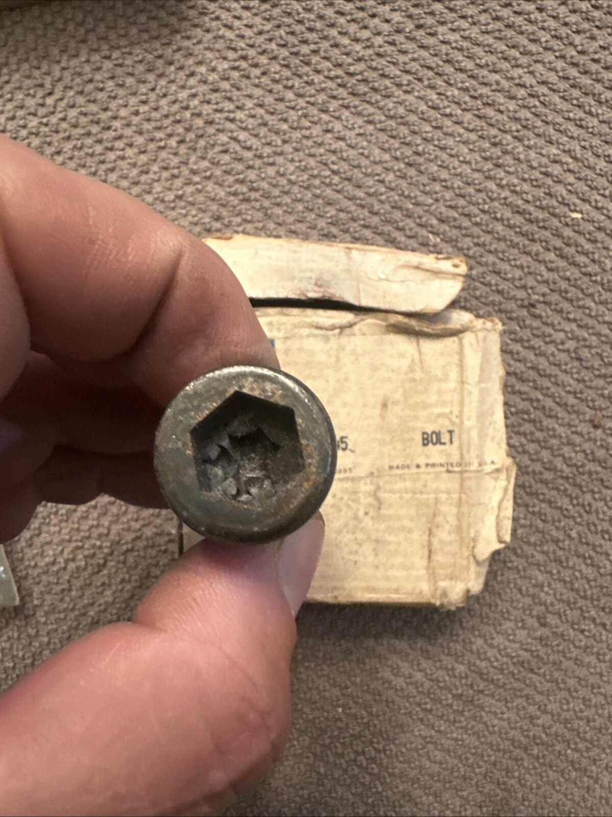 Chrysler Bolt 1922145 - Image 4