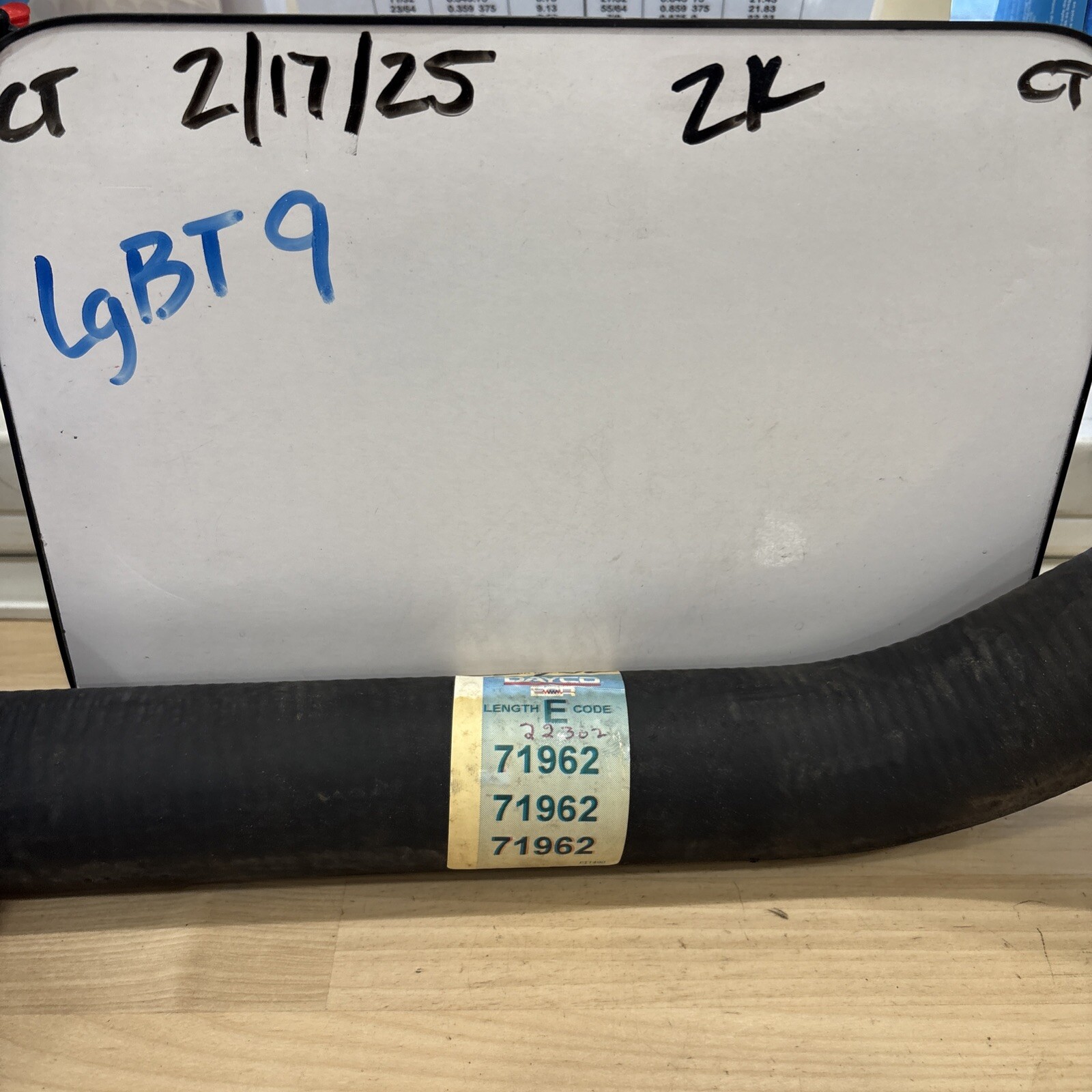 Dayco 71962 / 22302 Upper Radiator Hose Length Code E - Image 3