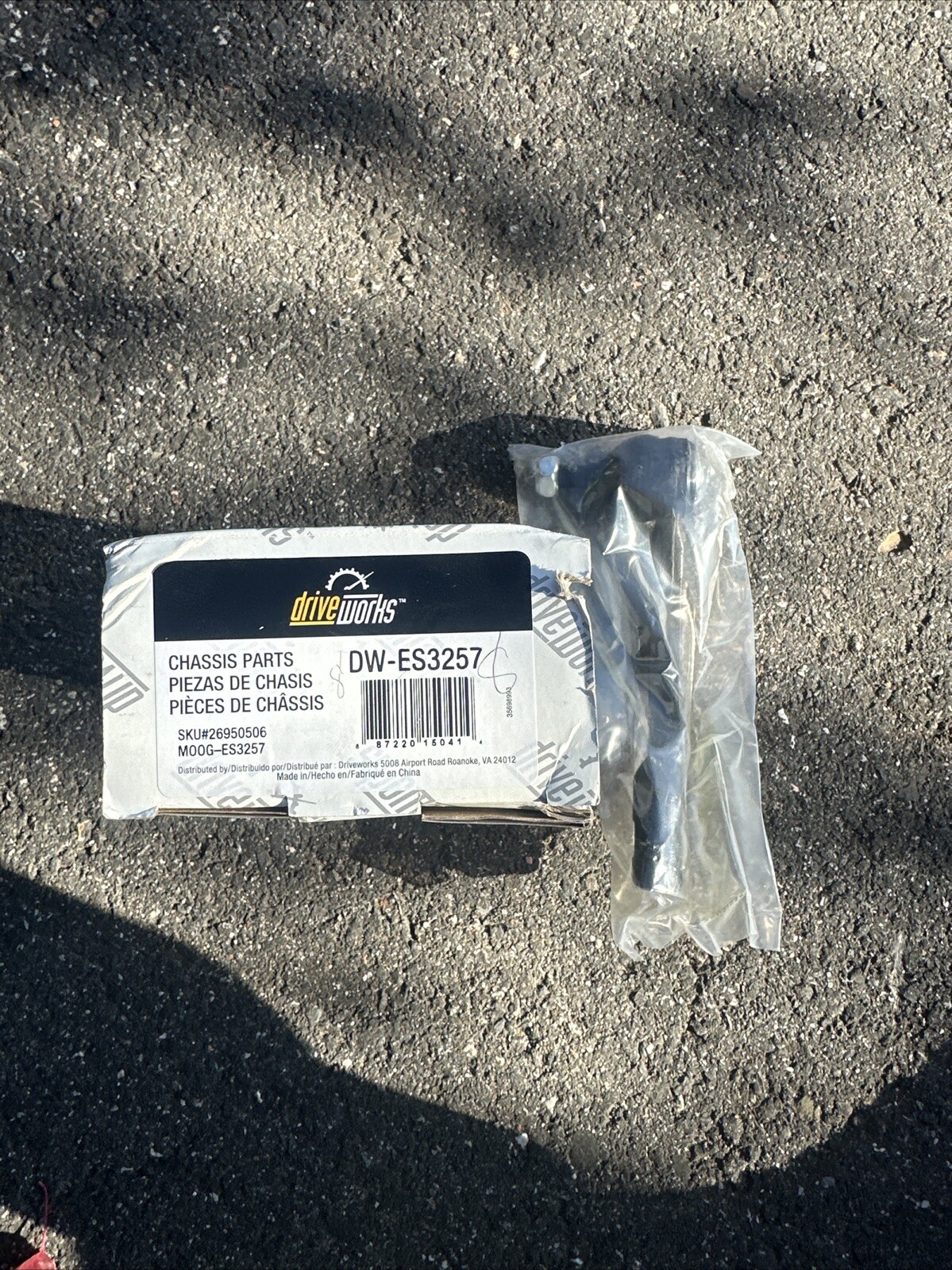 Driveworks ES-3257 Tie Rod End - Image 3