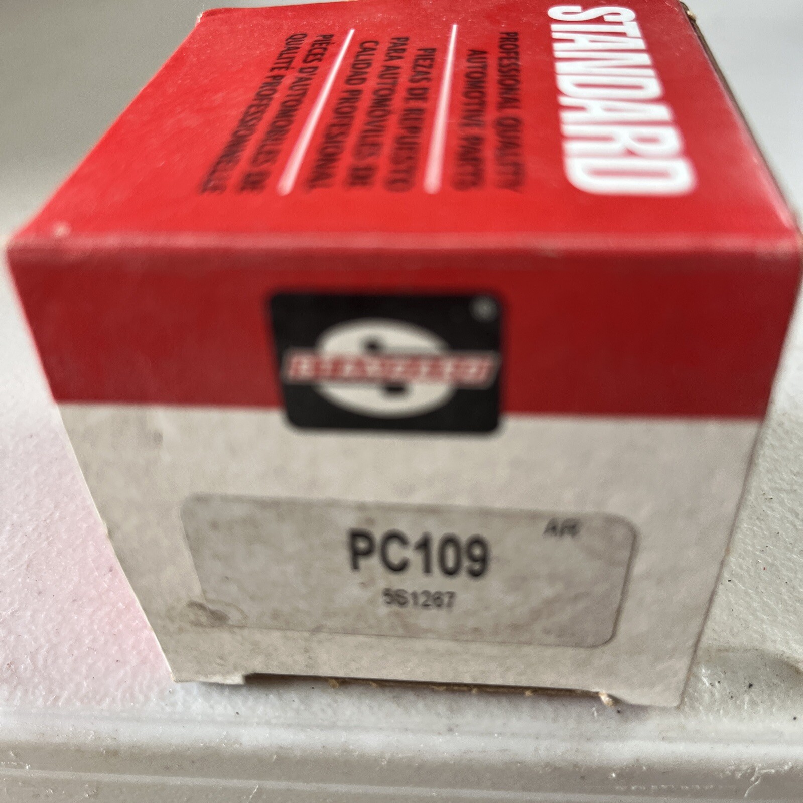 Engine Camshaft Position Sensor Standard PC109