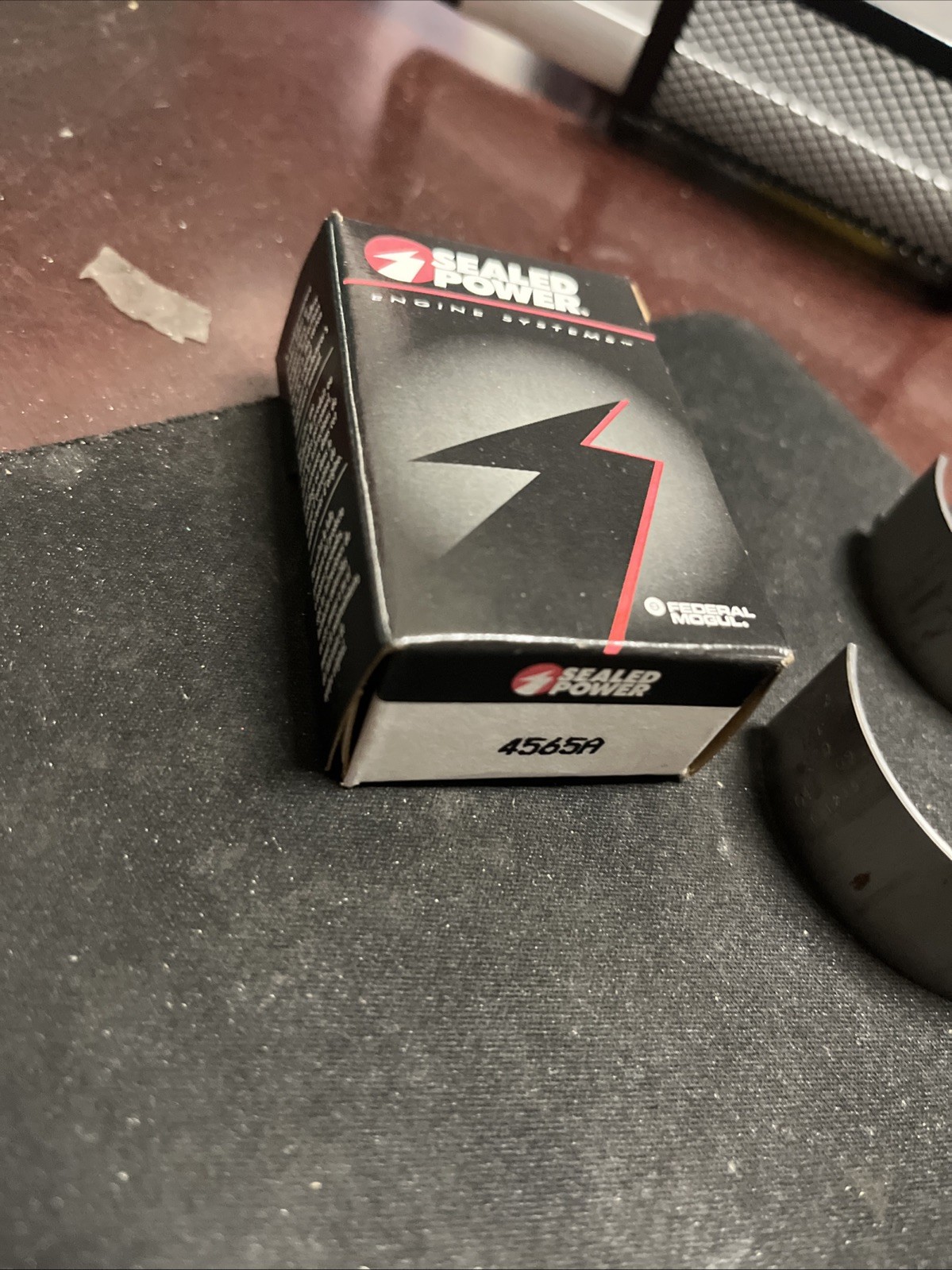 Engine Connecting Rod Bearing Sealed Power 4565A - Image 4