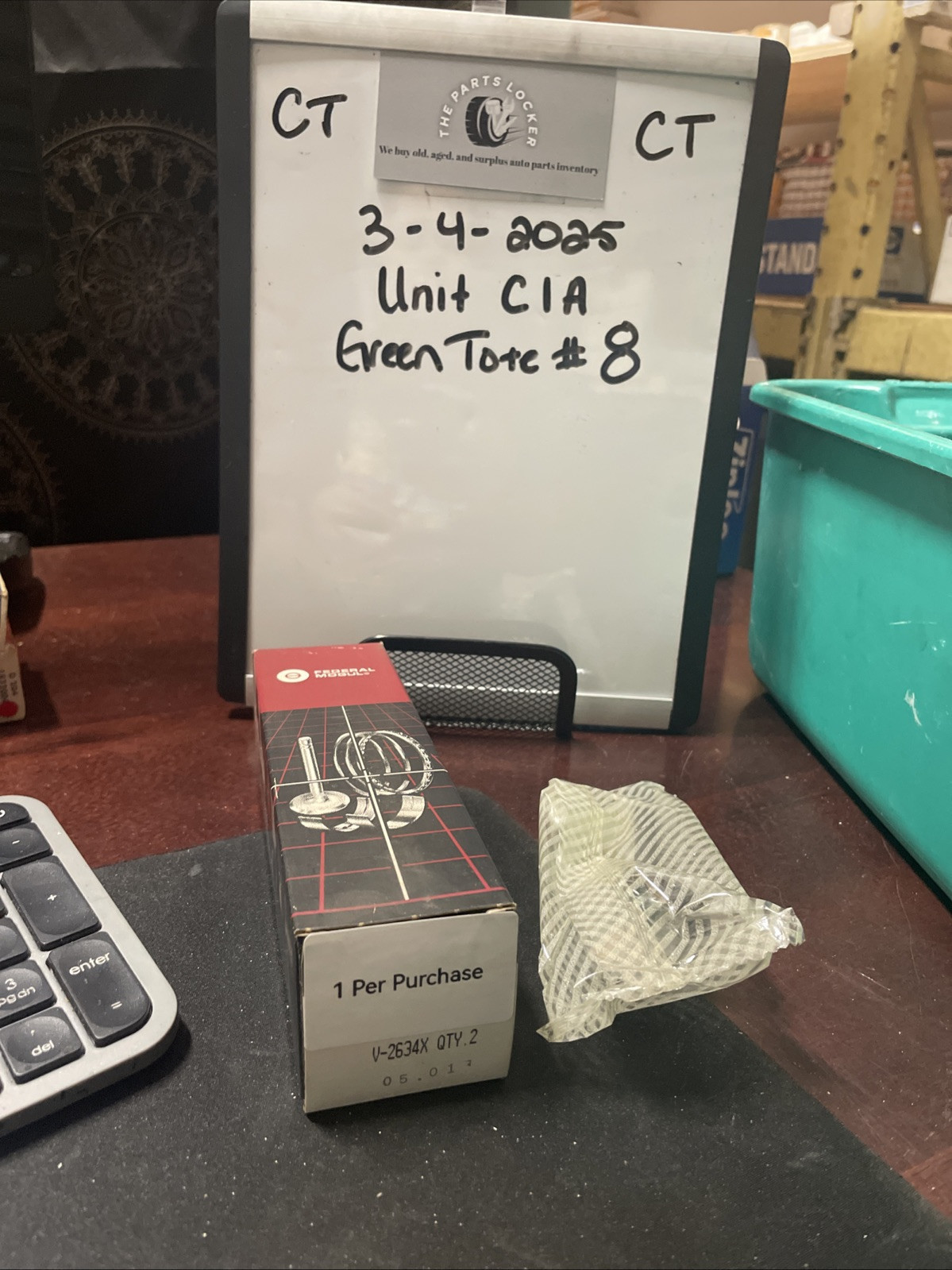 Exhaust Valve Sealed Power V2634X