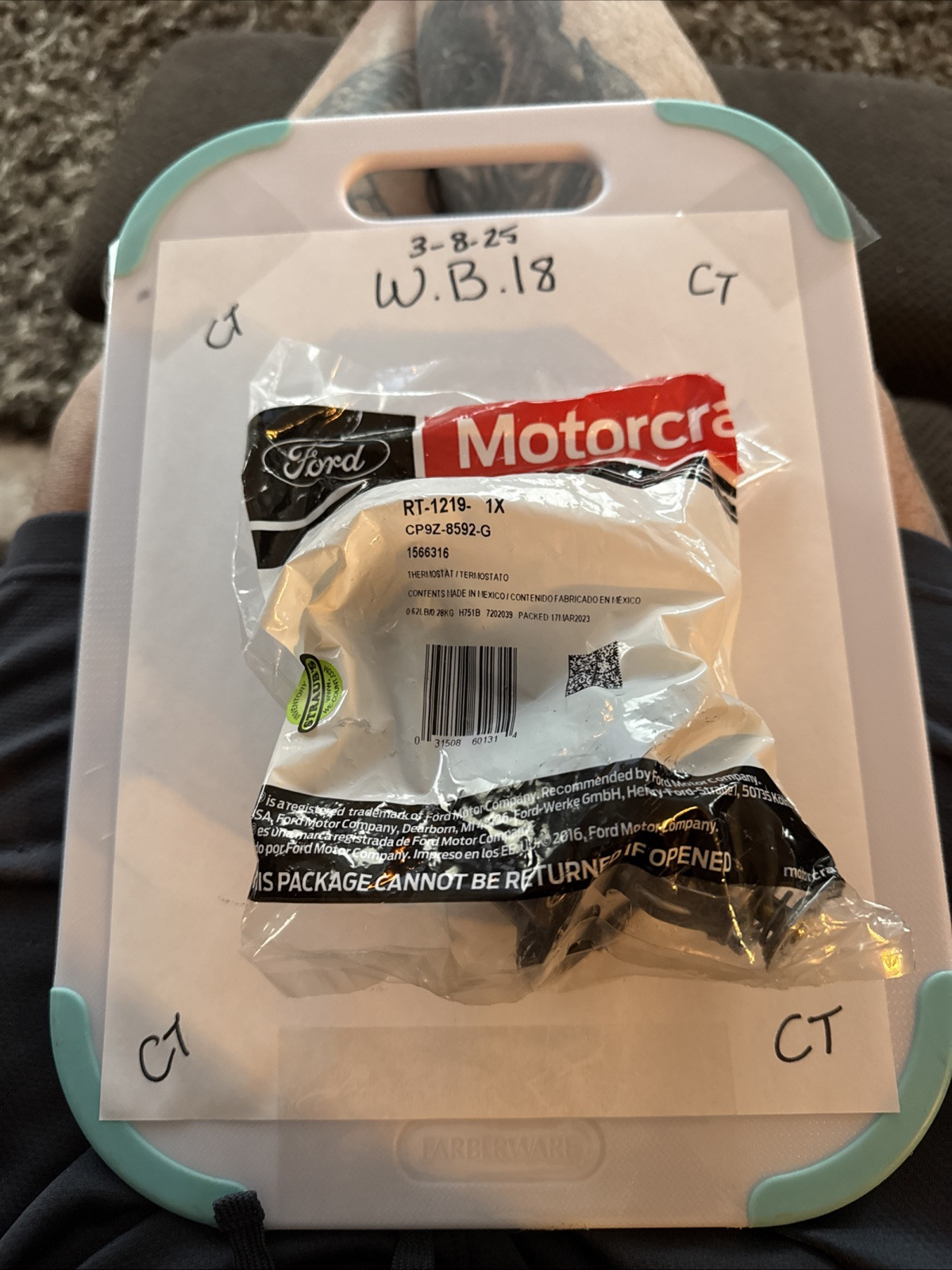 FORD CP9Z-8592-G CP9Z8592G MOTORCRAFT RT-1219 ENGINE COOLANT THERMOSTAT OEM NEW