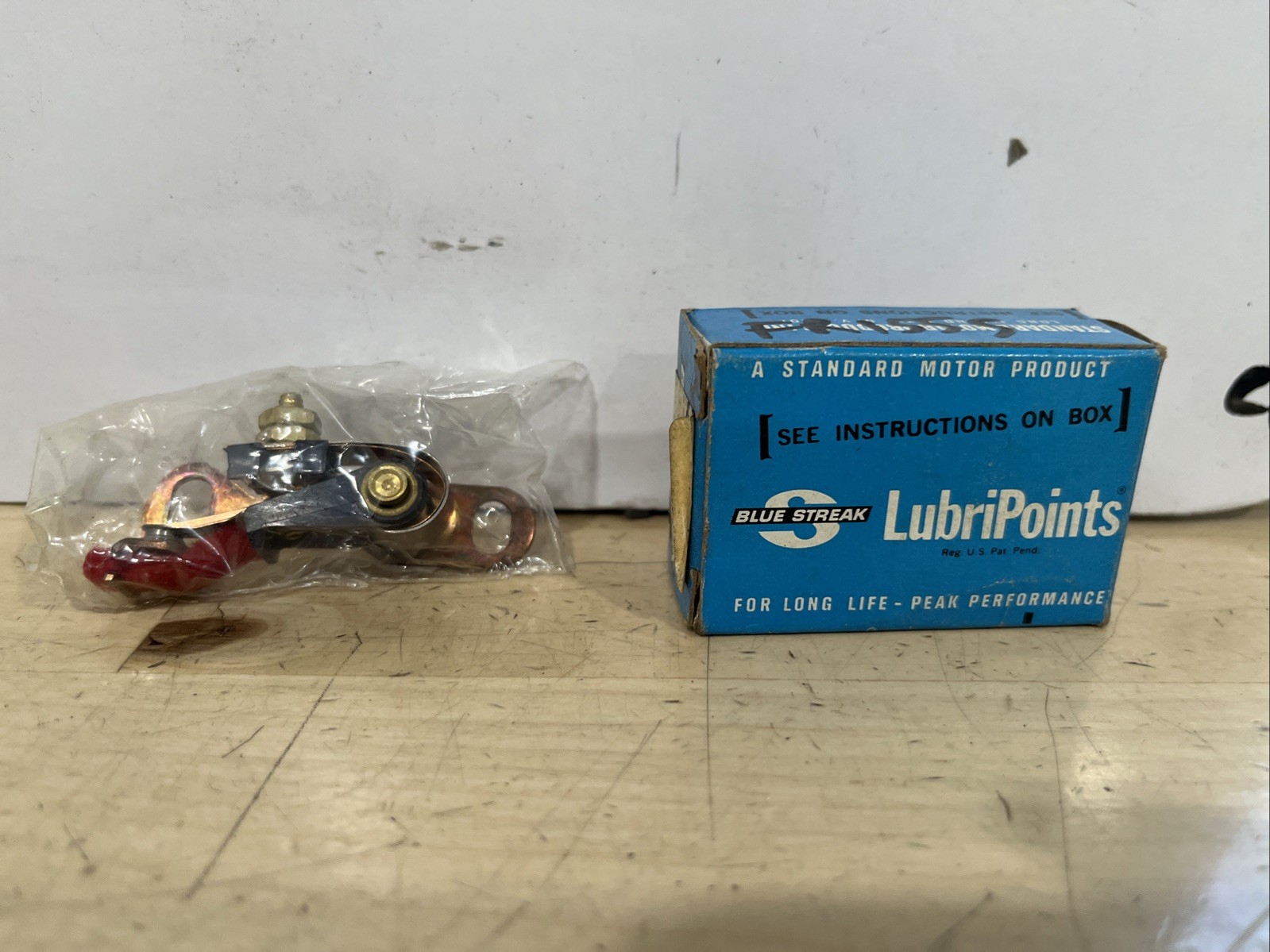 For Ford Mustang 1964-1973 Standard FD-8285XV Blue Streak Ignition Contact Set - Image 3