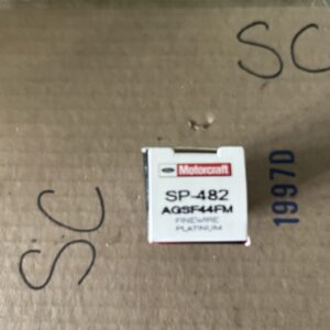 GENUINE FORD MOTORCRAFT SPARK PLUG SP-482 AGSF44FM FINEWIRE PLATINUM