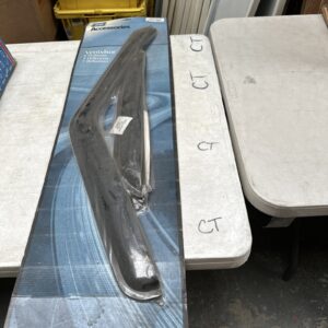 GM Accessories VentVisor Side Door Window Deflector NOS 12370348 Vent Visor