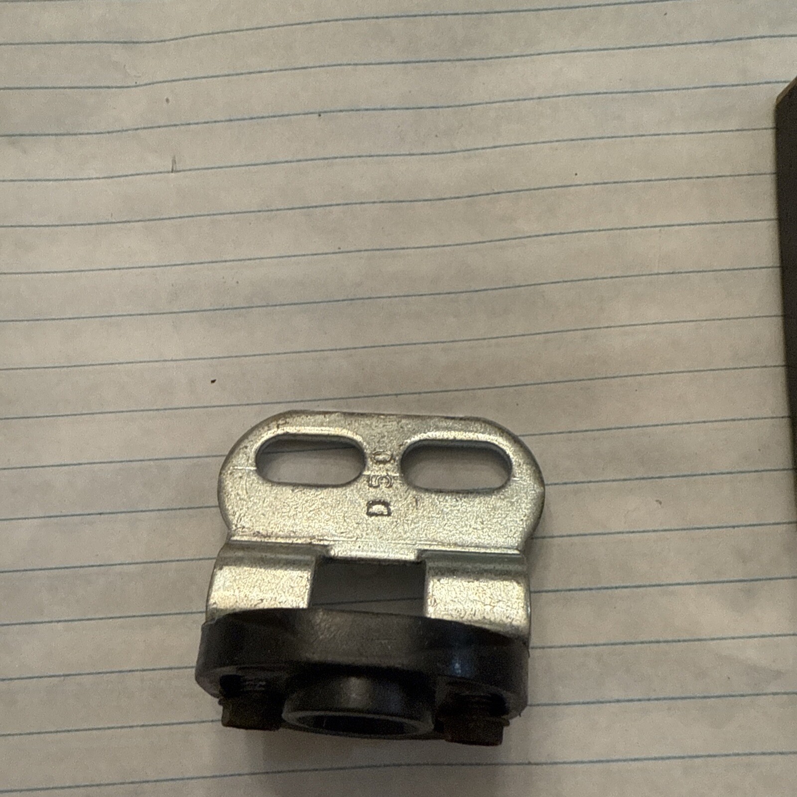 GM F CARS 84-88 #20517500 LATCH LOCK STRIKER B1 - Image 4