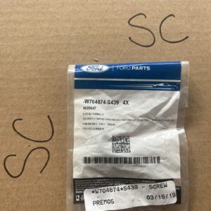 Genuine Ford Fog Lamp Screw -W704874-S439 (4 Pack)