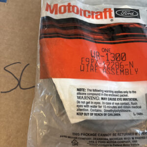 Genuine Ford Motorcraft OEM WR-1300 / E9PZ-12286-N Spark Plug Wire Assembly NOS