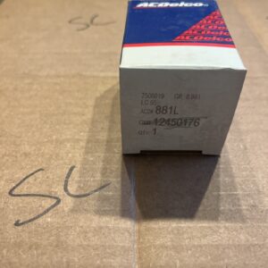 Genuine GM ACDelco OEM 881L / 12450176 Multi-Purpose Light Bulb NOS