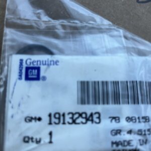 Genuine GM OEM 19132943 Seal, Transfer Case Input Shaft Seal