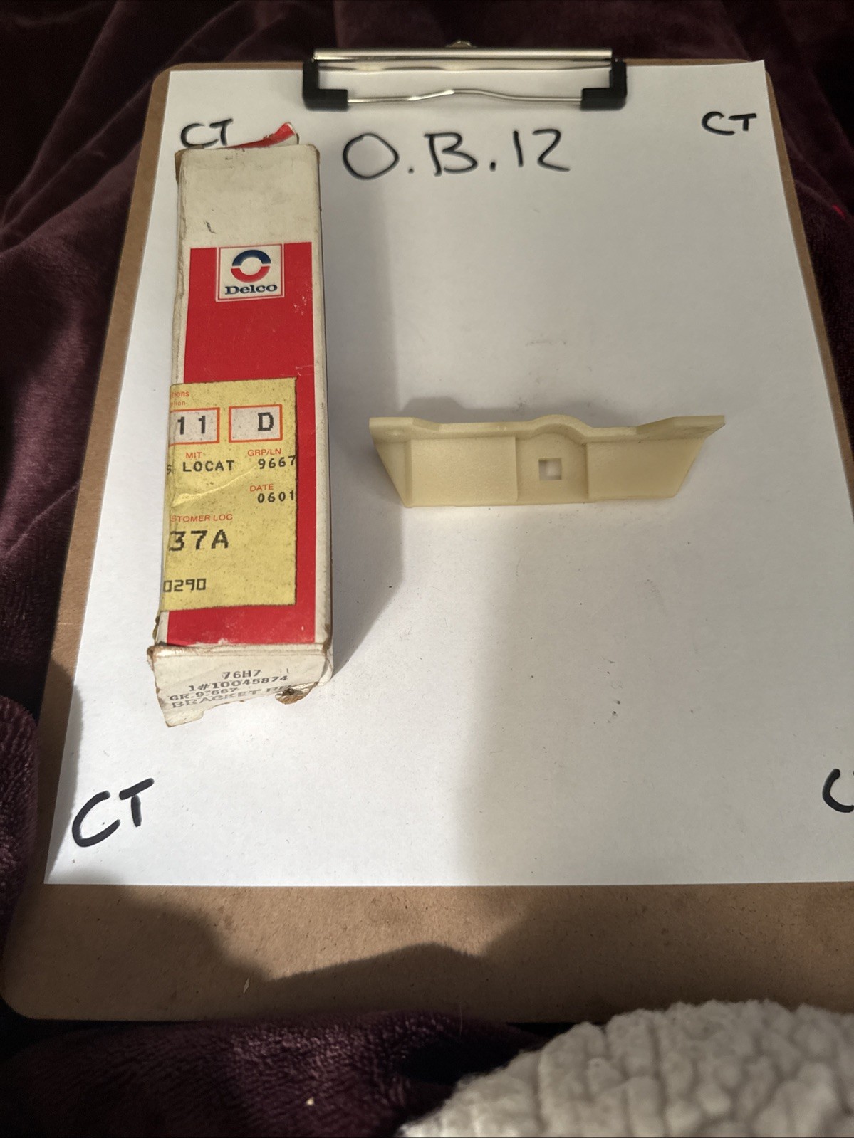 Genuine Gm Delco Rh Bracket 10045874 Nos OEM