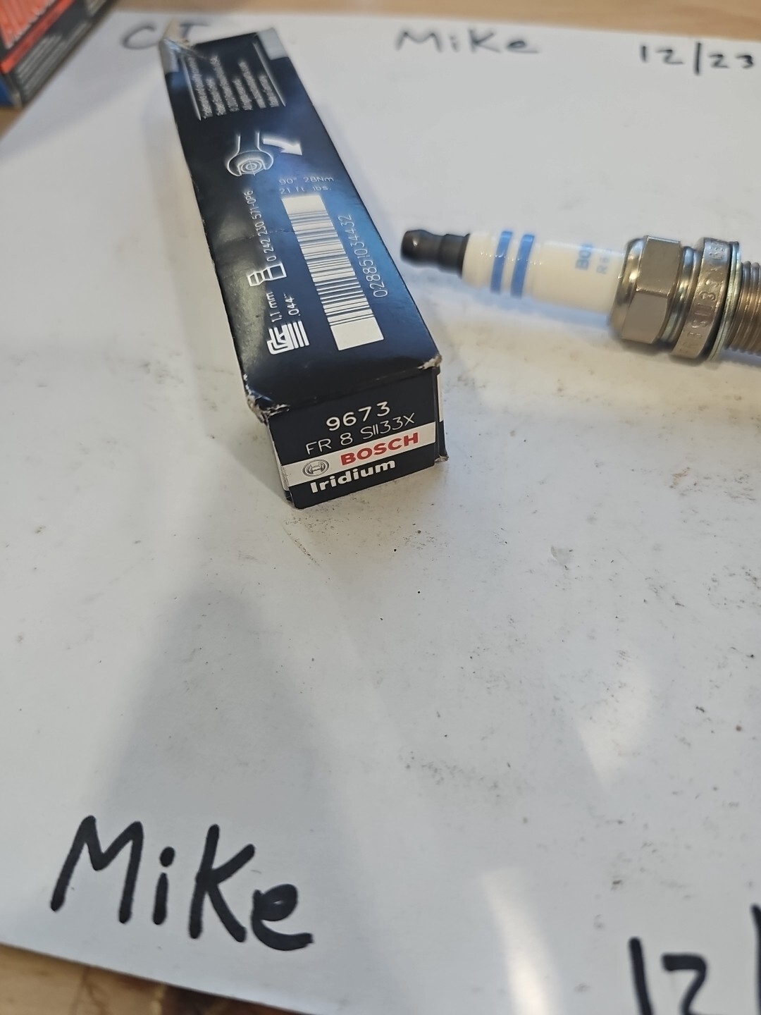 Iridium Spark Plug Bosch 9673 (FR 8 S1133X) - Image 3