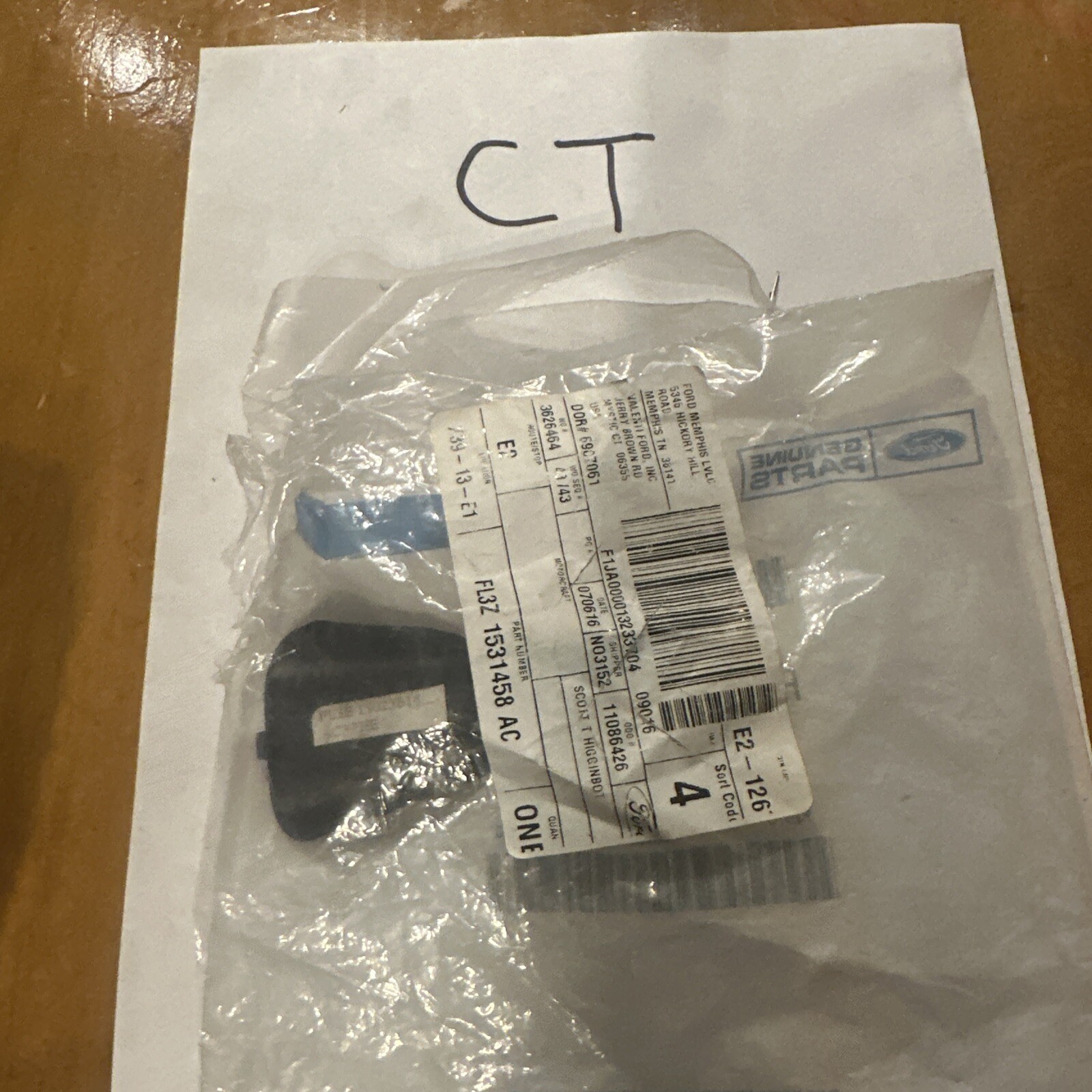 NEW 2015-2022 Ford F150,F250 S/Duty BLACK PASSENGER Upper A-Pillar Trim Cap, OEM - Image 3