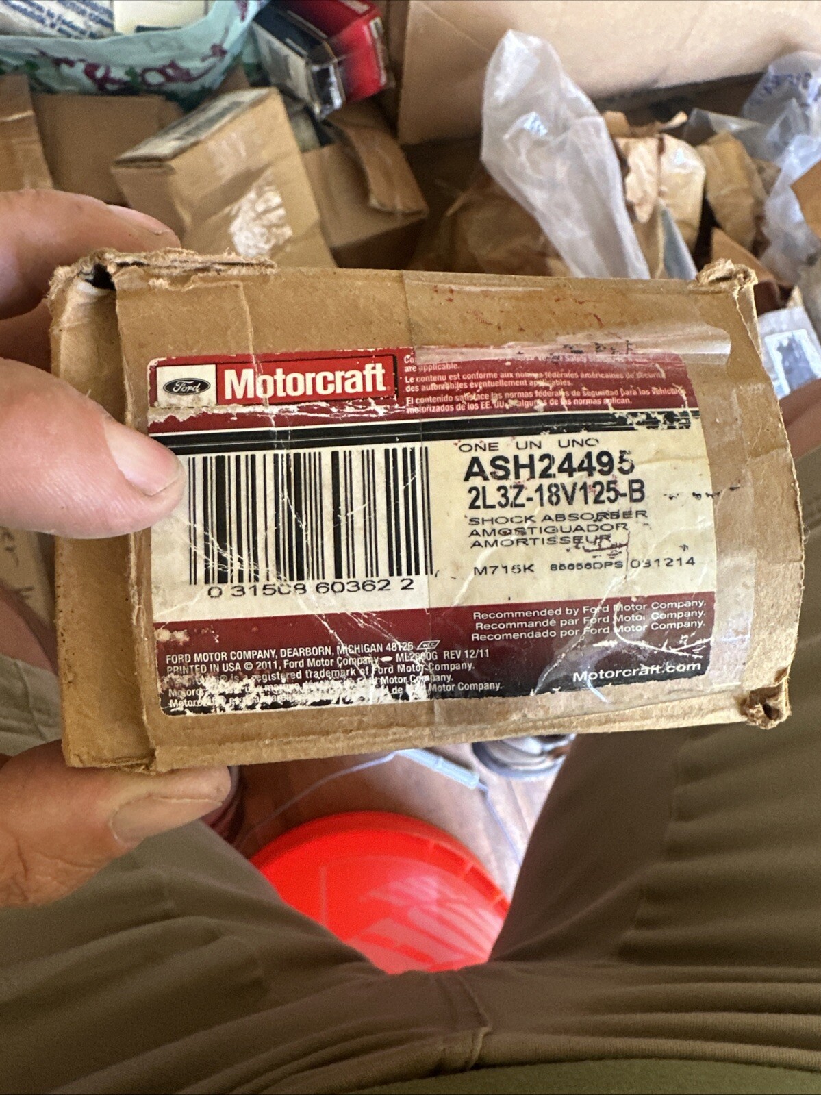 NEW GENUINE FORD MOTORCRAFT OEM SHOCK ABSORBERS 2L3Z-18V125-B, ASH-24495