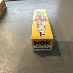 NEW NGK Standard Spark Plug Made in Japan BCPR5EP-11 5230