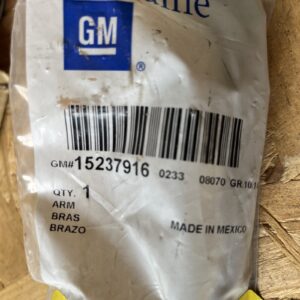 NEW OEM GM Windshield Wiper Arm LH 15237916