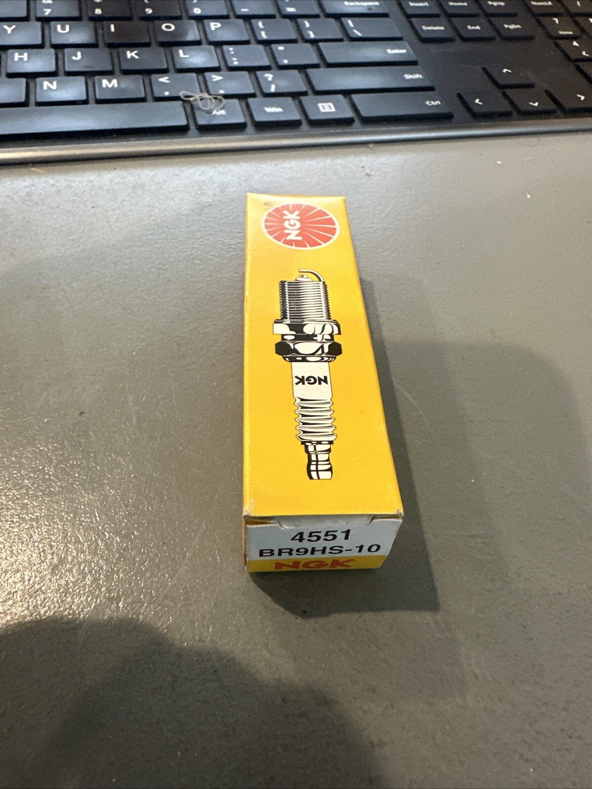 NGK 4551 Standard Spark Plug - BR9HS-10